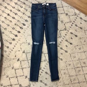 Vibrant high waist skinny jeans